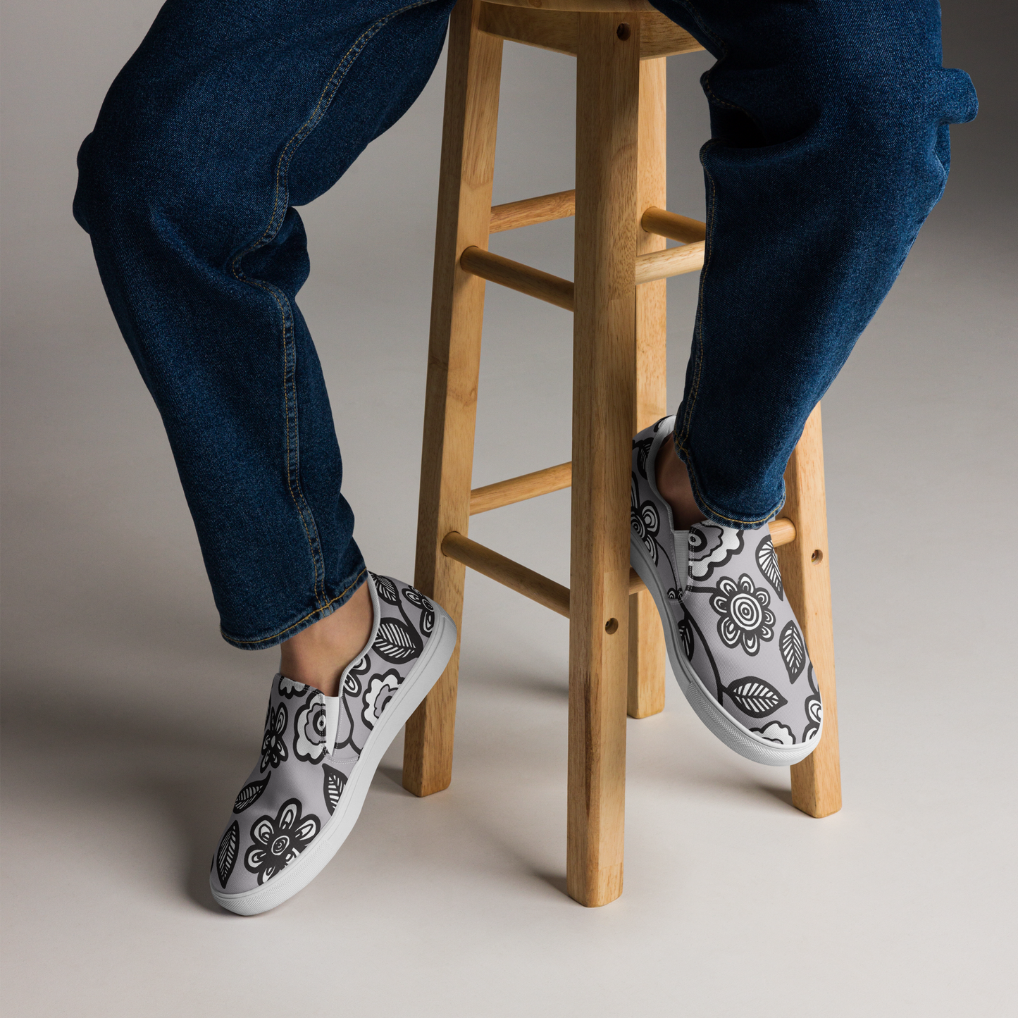 Spring Magic | Men’s slip-on canvas shoes