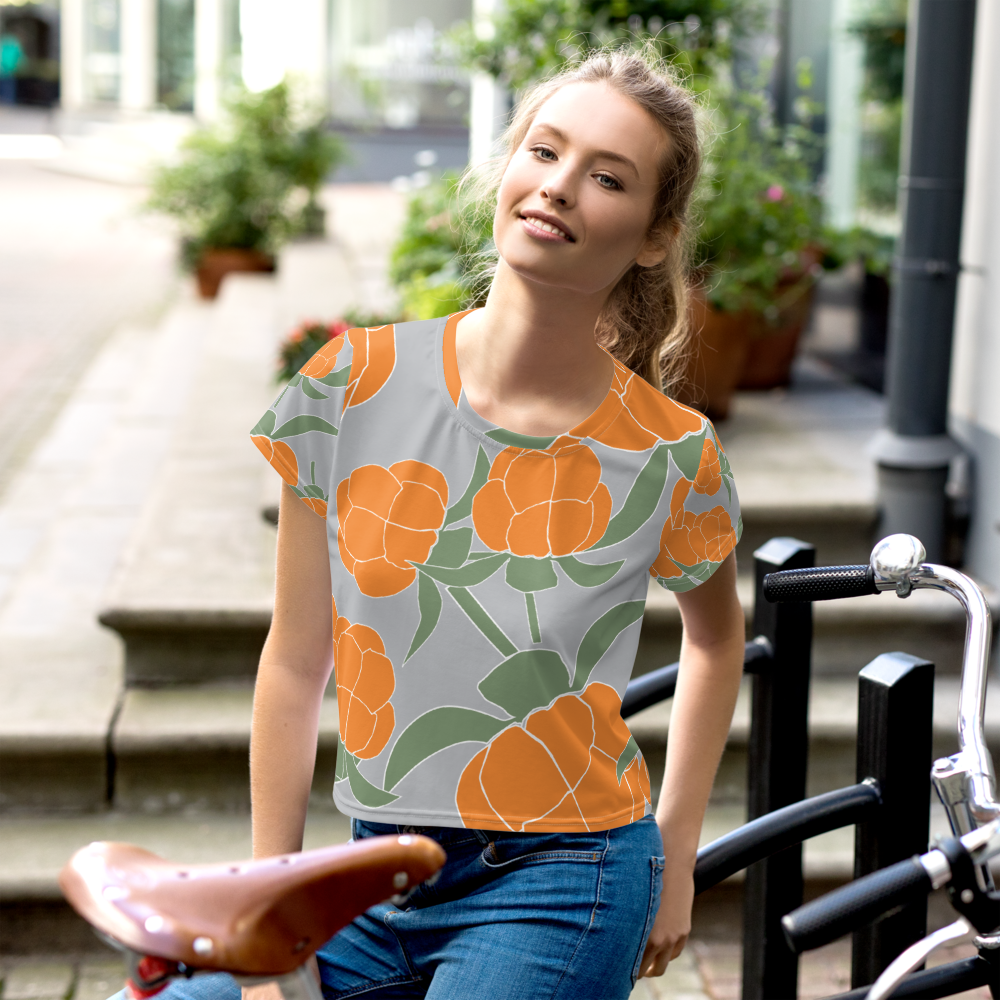 Lakka Ornament | Crop Tee