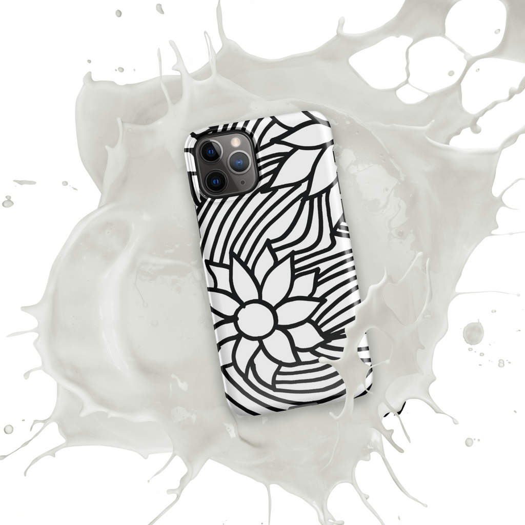 Black And White Flower Ornament | Snap case for iPhone®
