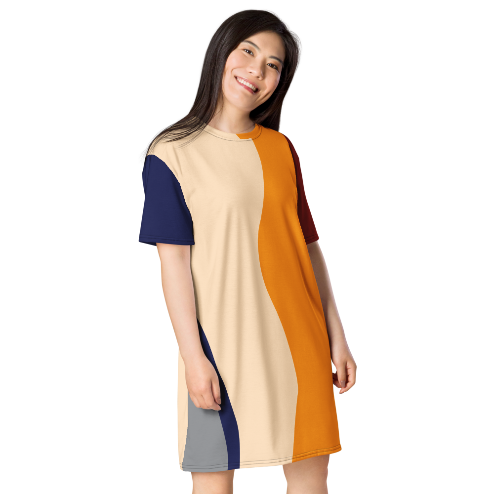 Different Lines | T-Shirt Dress