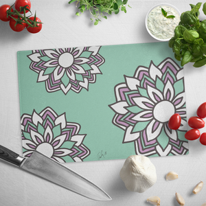Smiling Flowers | Glass Cutting Board