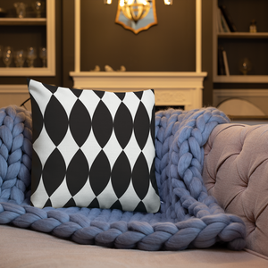Captivate | Pillow