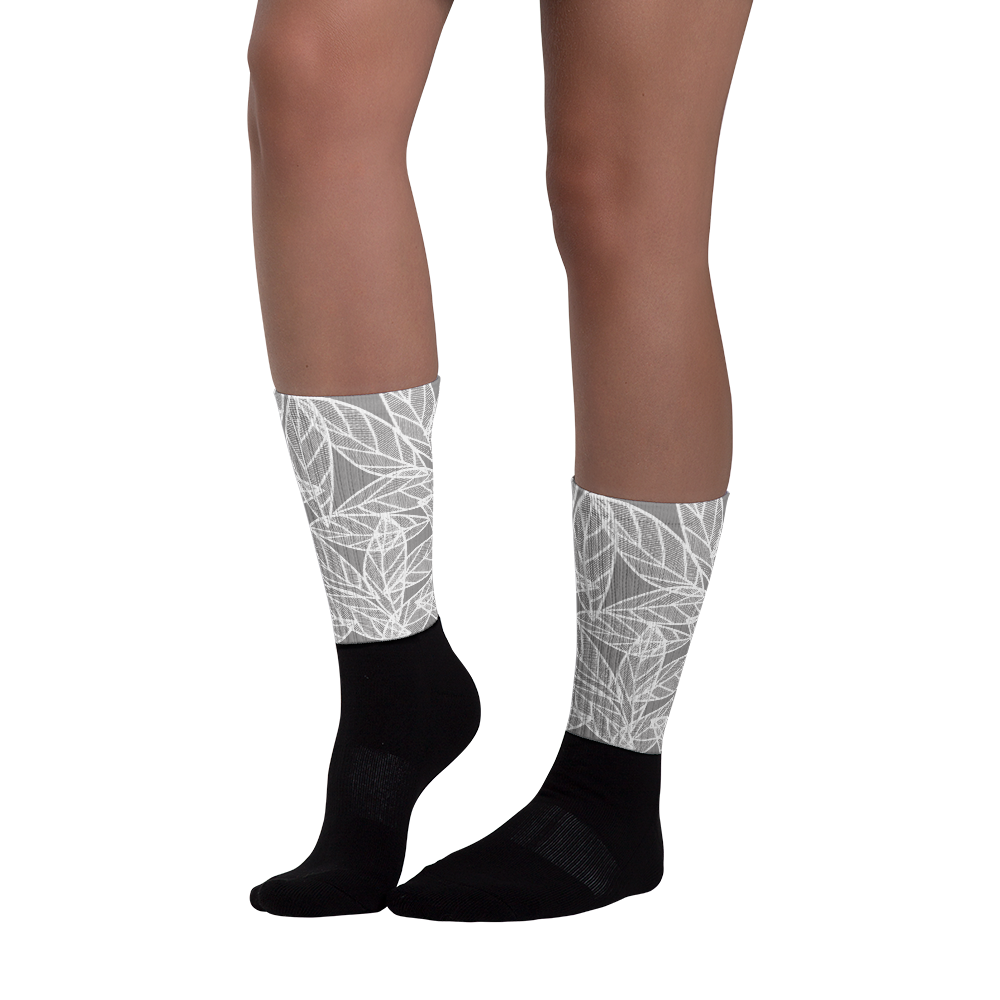 Messy White Leaves | Socks