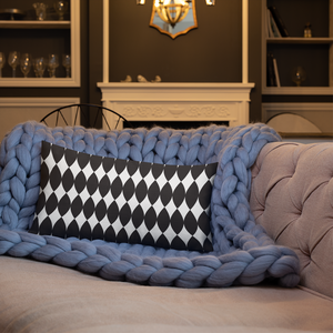 Captivate | Pillow