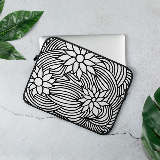 Black And White Flower Ornament | Laptop Sleeve