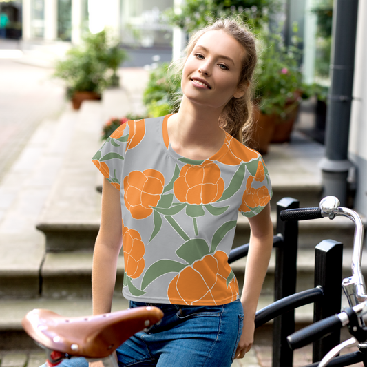 Lakka Ornament | Crop Tee