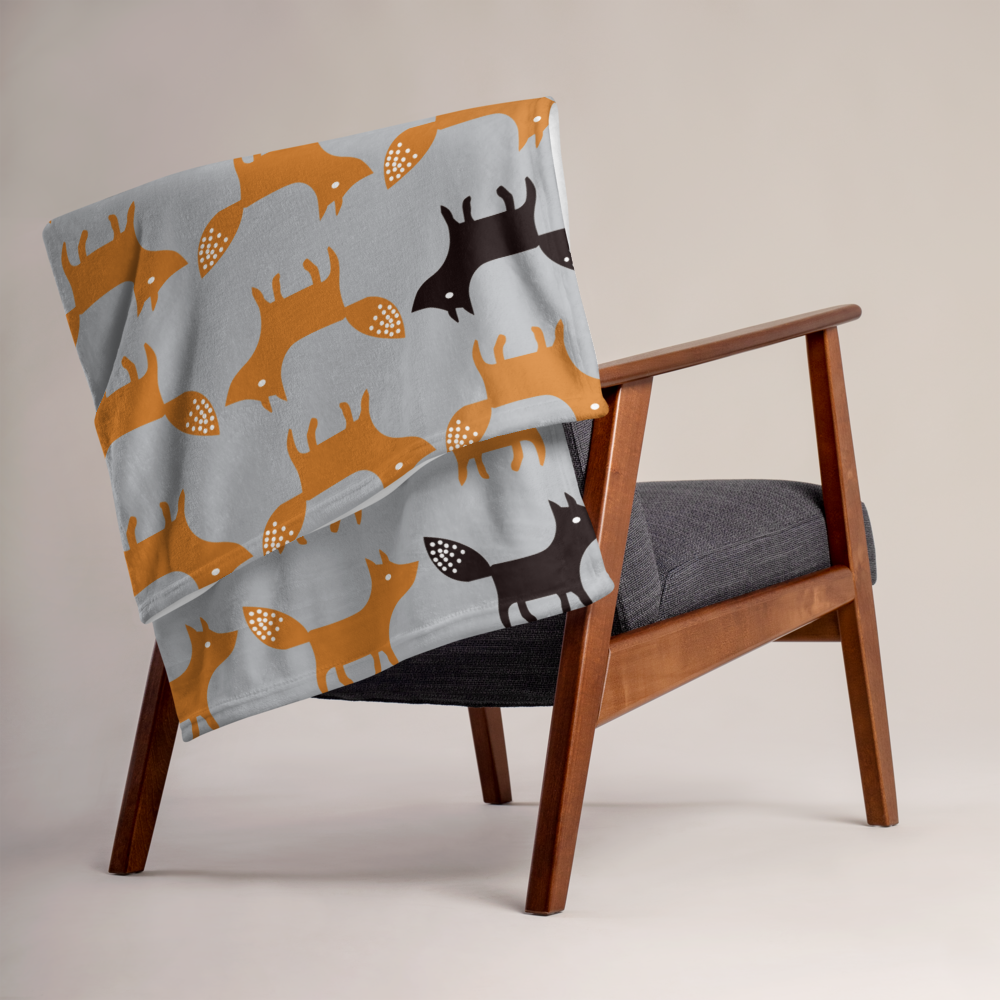 Kettu | Throw Blanket