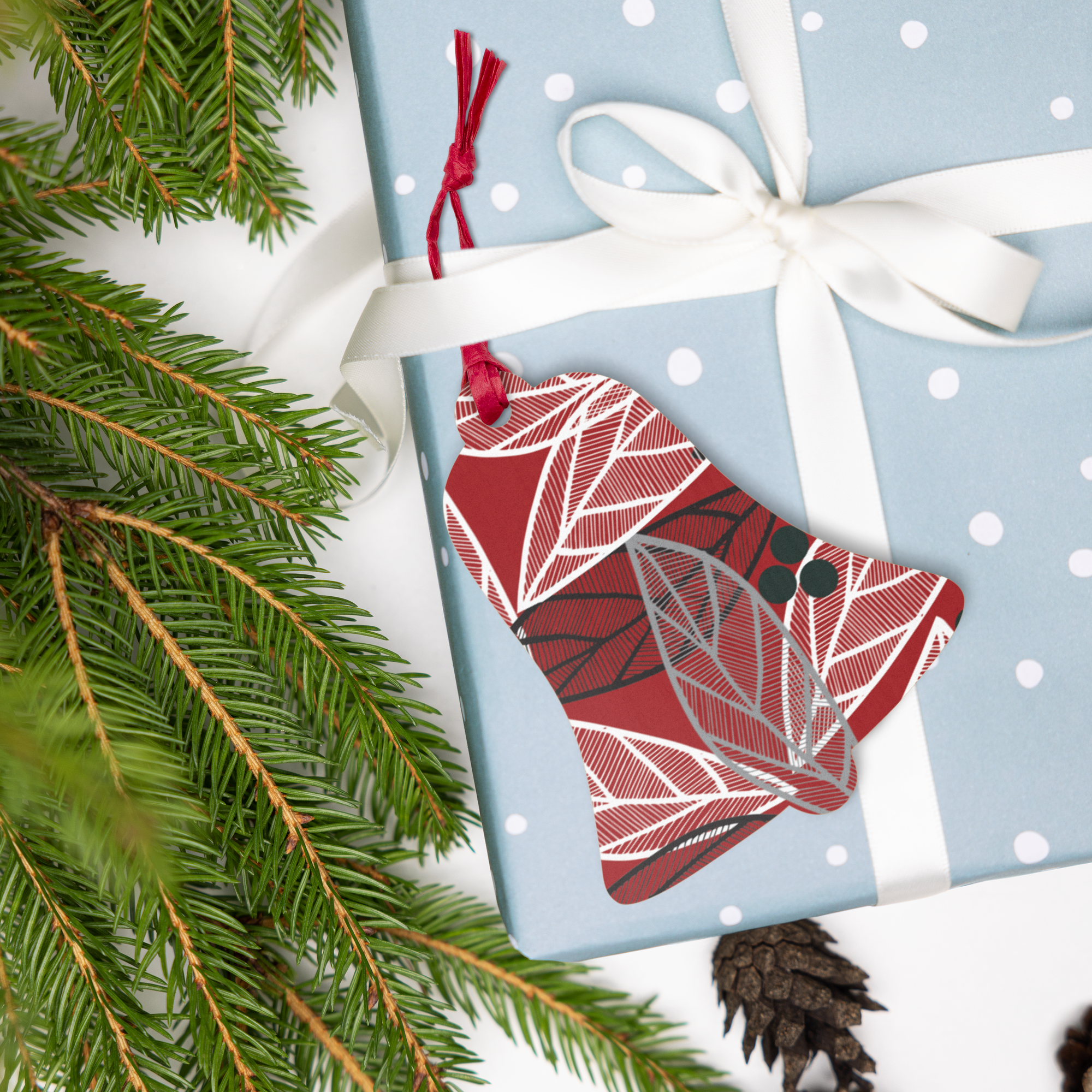 Christmas Leaves | Wooden Ornament