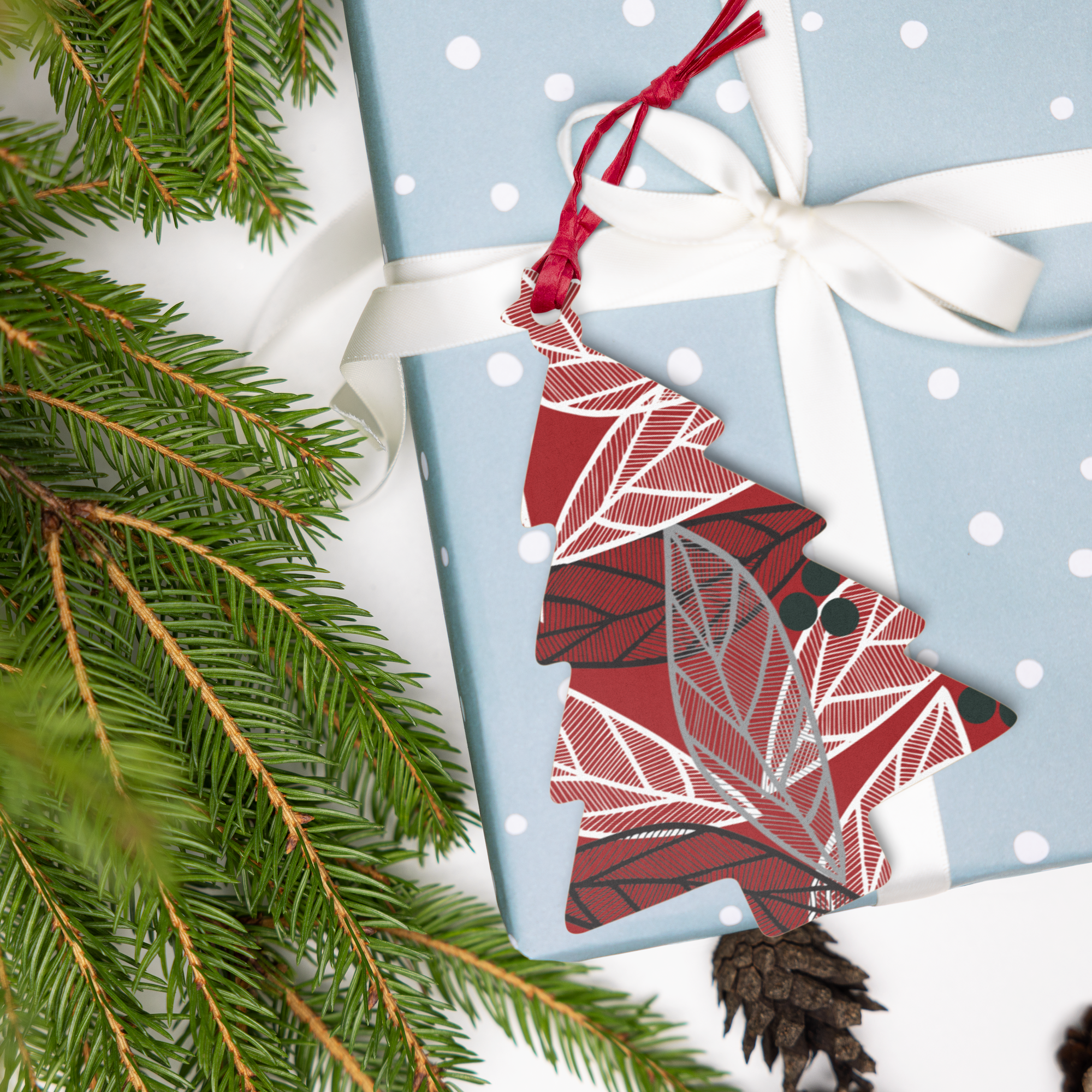 Christmas Leaves | Wooden Ornament
